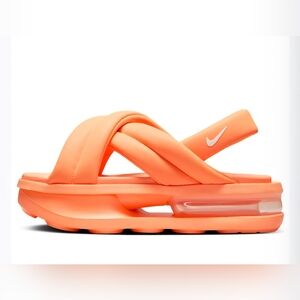 Nike Air Max Isla Sandals